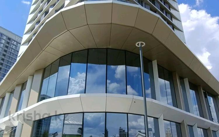 Свободное назначение, офисы, магазины и бутики, общепит · 338 м² за 608 млн ₸ в Астане, Есильский р-н — фото 2