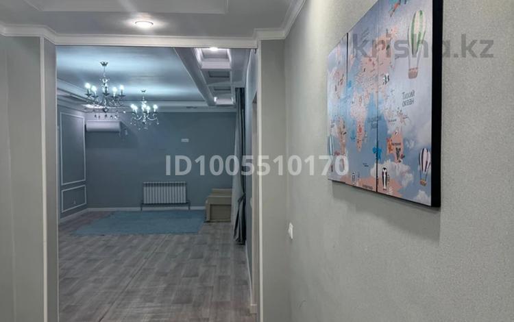 Офисы, образование, конференц-залы, кабинеты и рабочие места · 180 м² за 250 000 〒 в Жанаозен — фото 2