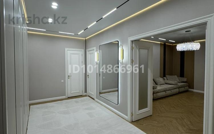 3-комнатная квартира · 103 м² · 7/9 этаж, мкр Нурсат 135 за 70 млн ₸ в Шымкенте, Каратауский р-н — фото 2