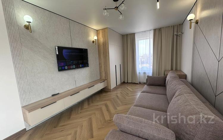 1-бөлмелі пәтер · 33 м² · 4/12 қабат, Райымбека 210 — Ауэзова, бағасы: 300 000 ₸ в Алматы, Алмалинский р-н — фото 2