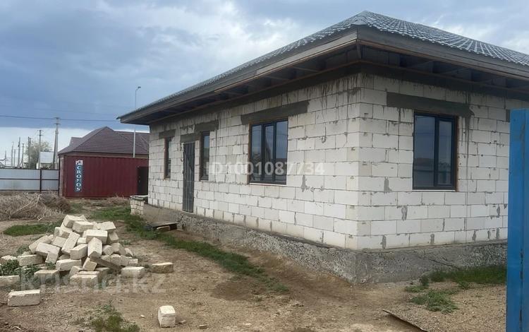 Отдельный дом · 3 комнаты · 165 м² · 9.7 сот., мкр Балауса, Тажибай Буданов 80 за 23 млн ₸ в Атырау — фото 2