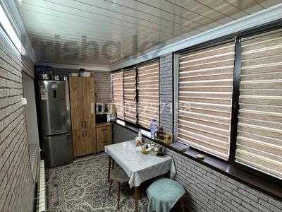 3-бөлмелі пәтер · 70 м² · 4/4 қабат, Б. Момышулы 8 Б, бағасы: 35 млн ₸ в Шымкенте