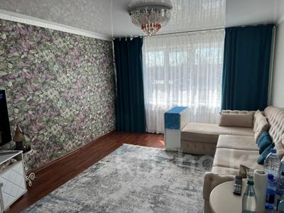 3-комнатная квартира, 60 м², 3/9 этаж, Конституции 55 за 25 млн 〒 в Петропавловске