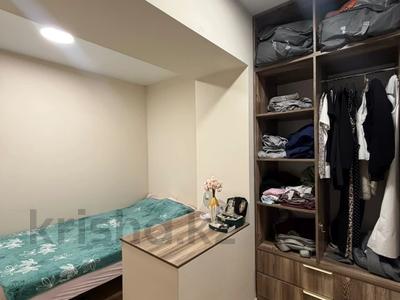 1-бөлмелі пәтер · 29.7 м² · 4/5 қабат, Есенова, бағасы: 25 млн ₸ в Алматы, Медеуский р-н