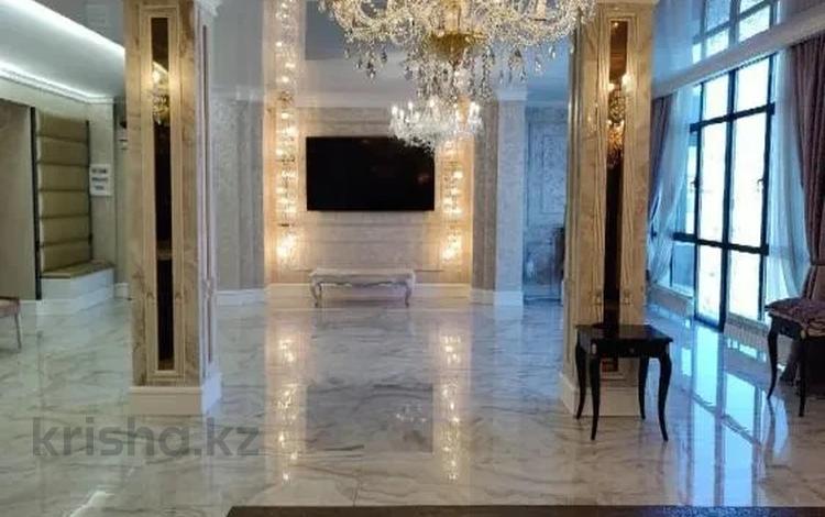 3-бөлмелі пәтер · 160 м² · 4/6 қабат, Рахмадиева 2/1, бағасы: 184 млн ₸ в Алматы, Бостандыкский р-н — фото 17