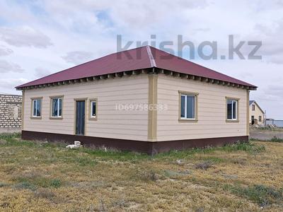 Отдельный дом · 4 комнаты · 127 м² · 8 сот., мкр Зарослый, 14 41 за 16 млн 〒 в Атырау