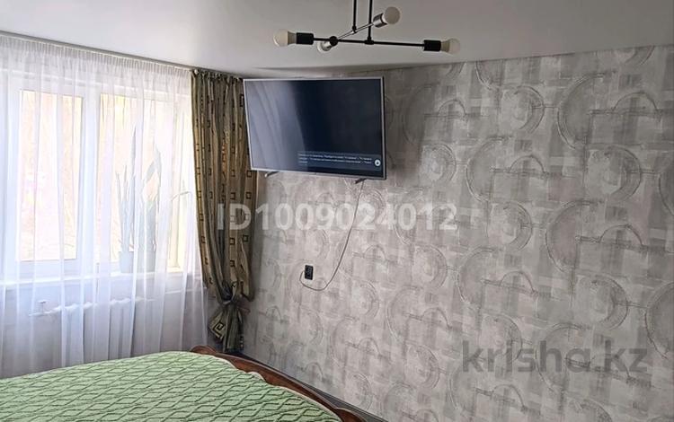 1-комнатная квартира · 38 м² · 3/5 этаж, Абая 120а за 14 000 ₸ в Петропавловске — фото 2
