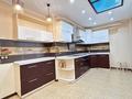5-комнатная квартира · 198 м² · 14/15 этаж, Омарова 10 за 70 млн ₸ в Астане, р-н Байконур — фото 22