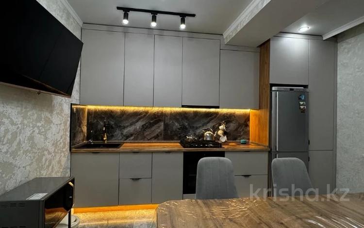 3-комнатная квартира · 87.6 м² · 8/9 этаж, мкр. Алтын орда за 38.5 млн ₸ в Актобе — фото 4