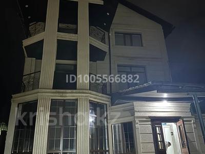 Дом · 8 комнат · 400 м², мкр Галамат, Атамура 5а за 200 000 〒 в Алматы, Наурызбайский р-н