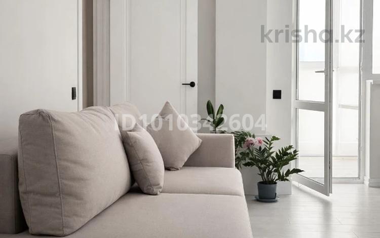 1-бөлмелі пәтер · 43.8 м² · 8/10 қабат, мкр Нурсая, Абулхайыр хана 51а, бағасы: 270 000 ₸ в Атырау — фото 2