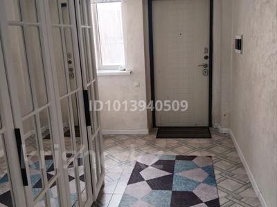 Отдельный дом · 5 комнат · 120 м² · 6 сот., Сарайшық 52 — В центре 19 км-ра магазин Арзан за 43 млн ₸ в 