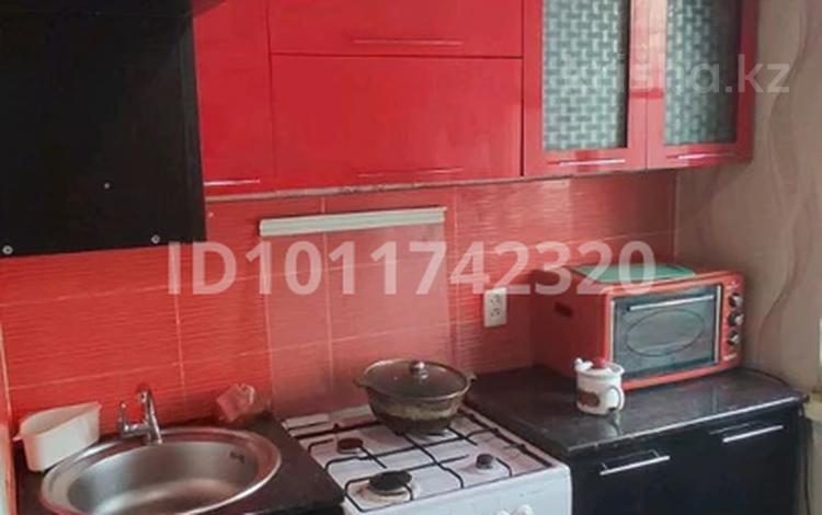 3-бөлмелі пәтер · 59 м² · 3/5 қабат, 66 квартал 11, бағасы: 18 млн ₸ в Семее — фото 2