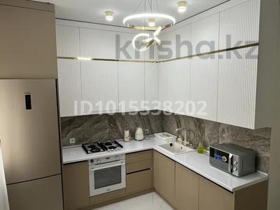 2-бөлмелі пәтер · 76 м² · 5/9 қабат, Нұрсая ш/а., Абулхайыр хана 74-1, бағасы: 44 млн ₸ в Атырау, мкр Нурсая