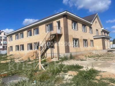 Продажа коммерческой недвижимости в Актюбинской обл.: Образование · 1350 м² за 230 млн 〒 Образование · 1350 м² за 230 млн 〒 в Актобе, жилой массив Жилянка
