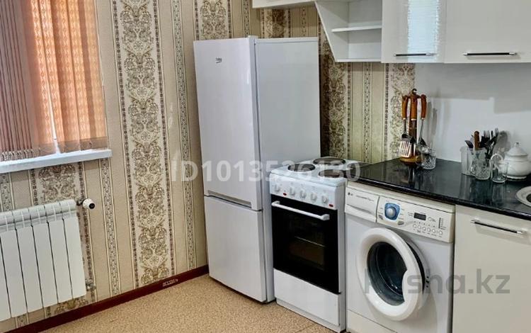 2-комнатная квартира · 55 м², Отырар за 100 000 ₸ в Туркестане — фото 17