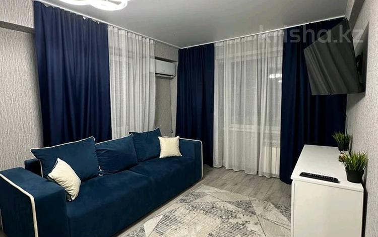 1-комнатная квартира · 32 м² · 5/5 этаж, Казахстан 79 за 16 000 ₸ в Усть-Каменогорске — фото 2
