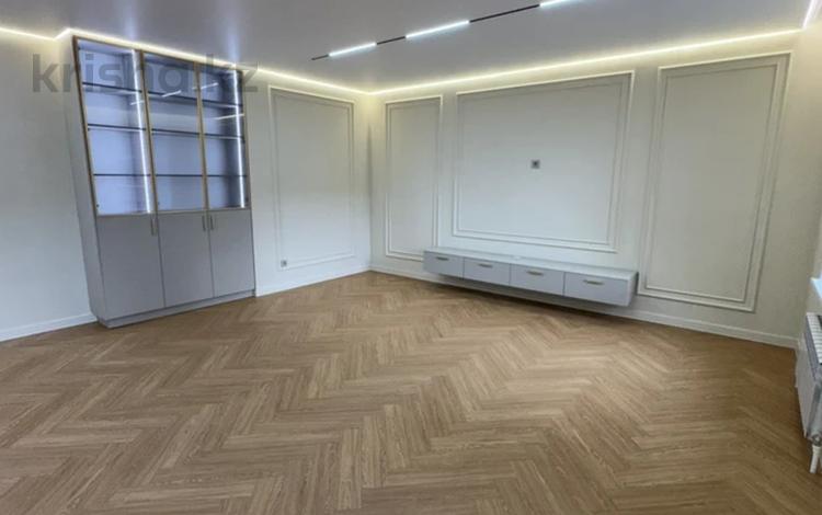 4-бөлмелі пәтер · 147.5 м² · 2/9 қабат, Назарбаева 233б — Район за обл судом , 2Костанай, бағасы: 87 млн ₸ — фото 2