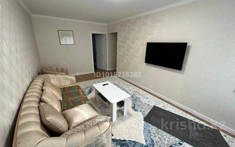 3-бөлмелі пәтер · 65.8 м² · 4/5 қабат, Мкр 5 6, бағасы: 25 млн ₸ в Конаеве — фото 2