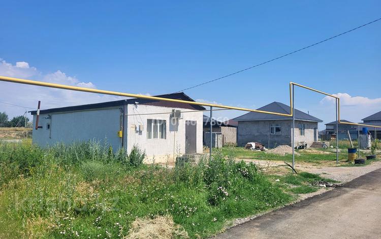 Отдельный дом · 2 комнаты · 35 м² · 4 сот., улица Мухамеджана Сералина 3 — Новостройка в сторону Дубай за ~ 16.1 млн ₸ в Байсерке — фото 2