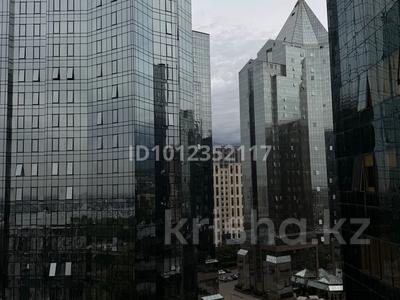 Паркинг · Аль-Фараби 15 — БЦ Нурлы Тау, бағасы: 40 000 ₸ в Алматы, Бостандыкский р-н