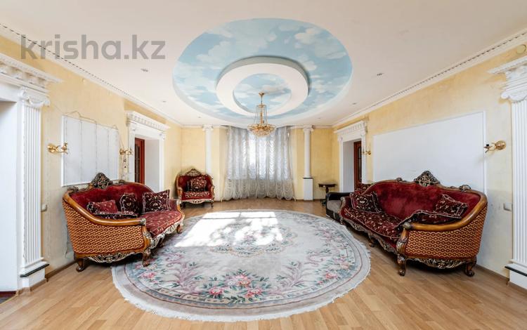 Отдельный дом • 8 комнат • 523 м² • 10 сот., Таскескен — Берен за 115 млн 〒 в Астане, Алматы р-н — фото 28