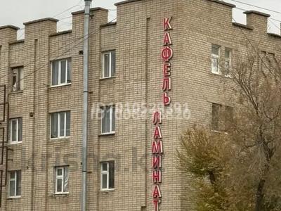 2-комнатная квартира · 35 м² · 5/5 этаж, Старый город 202 — Ул Қонаева 202. Возле ТД “Мерей”, “Шығыс” за 5 млн 〒 в Актобе