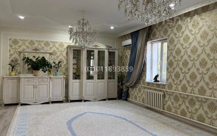 Отдельный дом · 5 комнат · 200 м² · 25.45 сот., Жаманкара Иса — Арай 2-2коше за 36 млн ₸ в Жанаозен — фото 2