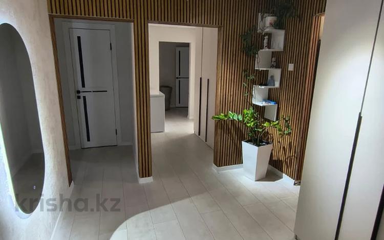 4-бөлмелі пәтер · 90 м² · 4/5 қабат, Кунаева 71, бағасы: 28.5 млн ₸ в Уральске — фото 2