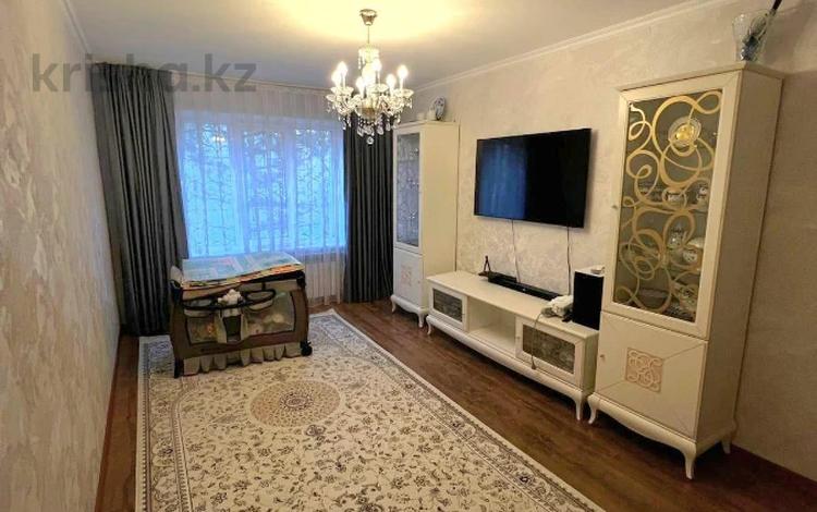 4-комнатная квартира · 82 м² · 2/5 этаж, мкр Мамыр-1 за 54 млн 〒 в Алматы, Ауэзовский р-н — фото 2