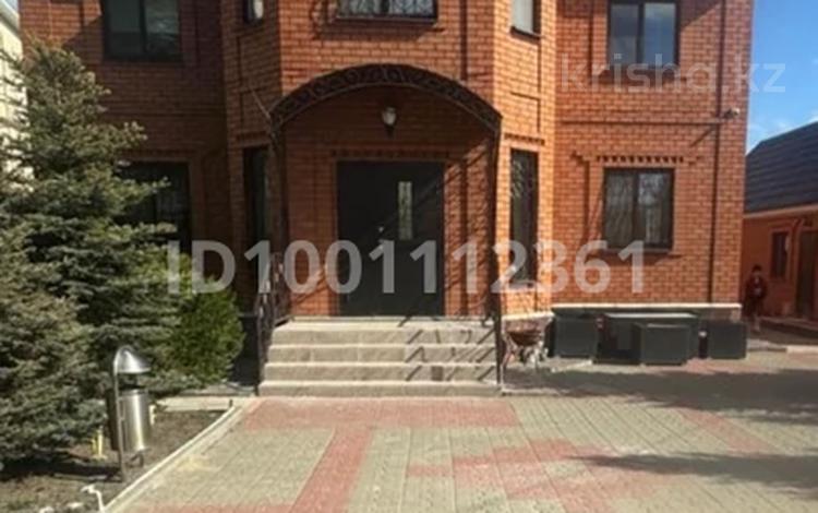 Жеке үй · 7 бөлме · 290 м² · 10 жүзд., Жилой массив Новый Кирпичный 50, бағасы: 90 млн ₸ в Актобе — фото 2