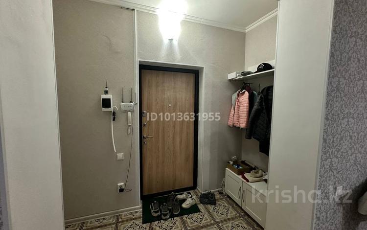 1-бөлмелі пәтер · 49.6 м² · 4/5 қабат, мкр. Алтын орда, Алтын Орда 18Г к.2 — Угол между Тауелсиздик и Х.Досмаганбетов, бағасы: 18.8 млн ₸ в Актобе — фото 2