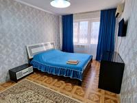 1-бөлмелі пәтер, 36 м², 3/5 қабат тәулігіне, Авангард-4 2, бағасы: 10 000 〒 в Атырау, мкр Авангард-4