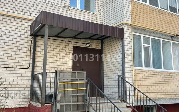 3-бөлмелі пәтер · 82 м² · 4/5 қабат, Шернияз Жарылгасулы — Ул Шернияза-Асау барака на против ДЮСШ -2, бағасы: 29 млн ₸ в Актобе, мкр. Курмыш — фото 2