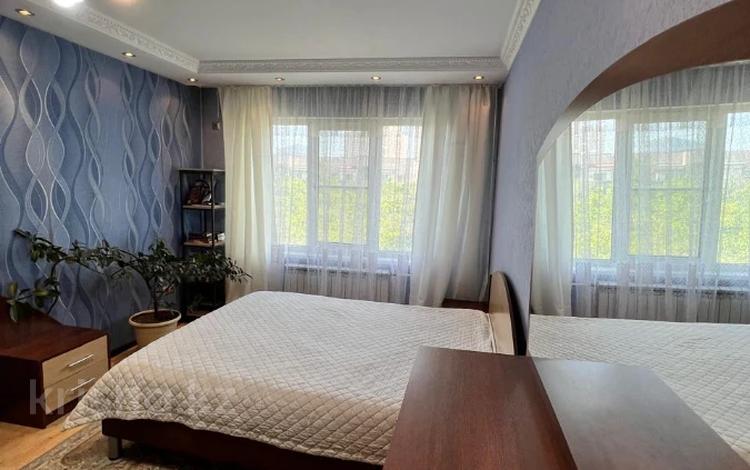 3-комнатная квартира, 64 м², 4/5 этаж, мкр Орбита-1 за 42.5 млн 〒 в Алматы, Бостандыкский р-н — фото 2