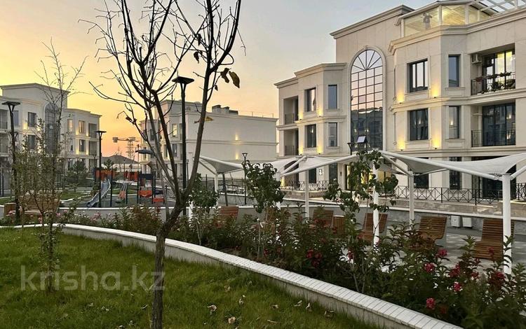 3-комнатная квартира · 120 м² · 2/3 этаж, Сейдимбека 110/1 за 600 000 ₸ в Алматы, Наурызбайский р-н — фото 2