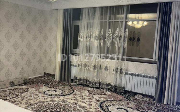 3-бөлмелі пәтер · 103 м² · 2/9 қабат, Керей, Жәнібек хандар 28, бағасы: 60 млн ₸ в Астане, Есильский р-н — фото 2
