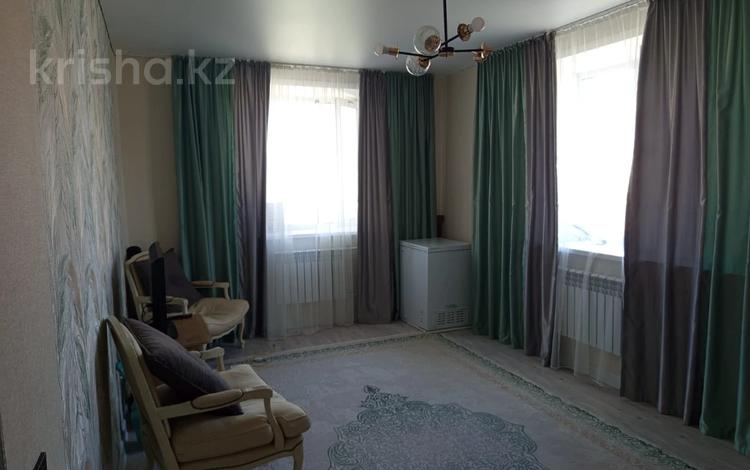 2-комнатная квартира · 62.6 м² · 3/10 этаж, сарыарка 7к5 за 27.2 млн ₸ в Кокшетау — фото 3