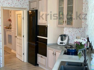 3-комнатная квартира · 150 м² · 8/12 этаж, Дюсенова 22 за 78 млн 〒 в Павлодаре