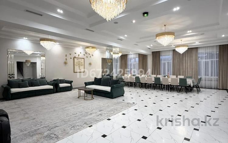 Жеке үй · 9 бөлме · 580 м², Строение 5б — Берег озера Щучье, бағасы: 320 000 ₸ в Бурабае — фото 105