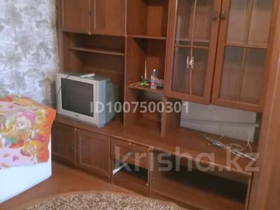 1-комнатная квартира · 30 м² · 5/5 этаж, Некрасова 79 за 90 000 ₸ в Актобе, мкр. Курмыш