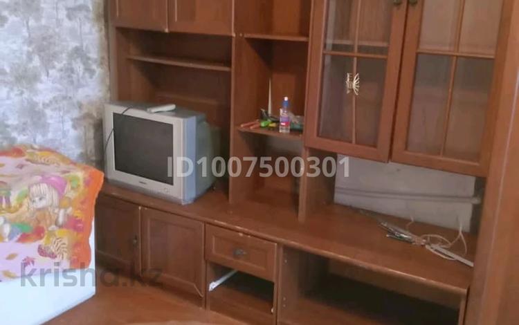 1-комнатная квартира · 30 м² · 5/5 этаж, Некрасова 79 за 90 000 ₸ в Актобе, мкр. Курмыш — фото 2
