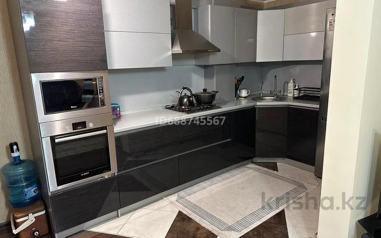 4-бөлмелі пәтер · 80 м² · 2/5 қабат, Баймагамбетова — Алтынсарина, Пушкина, бағасы: 45 млн ₸ в Костанае — фото 2