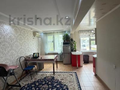 3-комнатная квартира · 58.6 м² · 2/5 этаж, Авангард 3 33 за 20 млн ₸ в Атырау, мкр Авангард-3