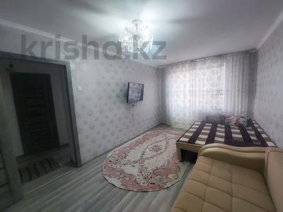 1-комнатная квартира, 34 м², 2/5 этаж, Достык 49 за 11 млн 〒 в Талдыкоргане