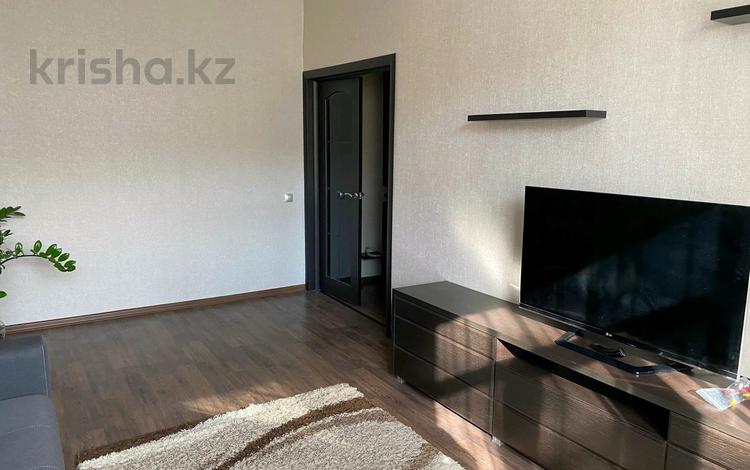 1-комнатная квартира, 41 м², 2/5 этаж помесячно, Степной 2 2