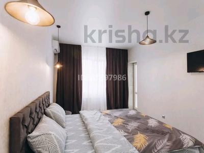 1-бөлмелі пәтер · 50 м² · 5 қабат, Тлендиева 133 — Сатпаева, бағасы: 13 500 ₸ в Алматы, Бостандыкский р-н