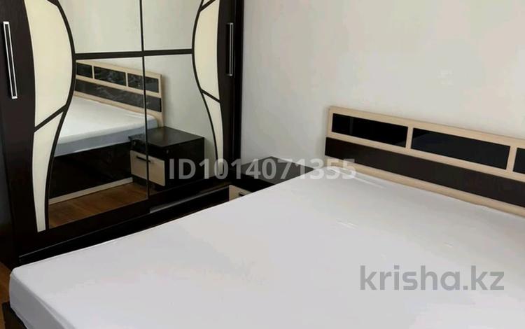 3-комнатная квартира · 73 м², Мкр.Нур орда 110 — Арай 2 за 200 000 ₸ в  — фото 2