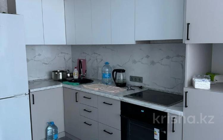 2-комнатная квартира · 75 м² · 2/13 этаж, мкр Астана, Шаляпина за 59 млн ₸ в Алматы, Ауэзовский р-н — фото 7