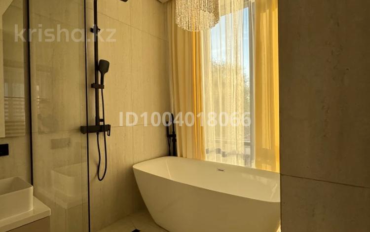 3-комнатная квартира · 90 м² · 2 этаж, Аль-Фараби 111А за 950 000 ₸ в Алматы, Бостандыкский р-н — фото 2